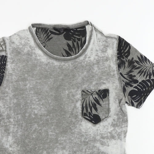 Rusty Neal Womens Grey Houndstooth  Basic T-Shirt Size M