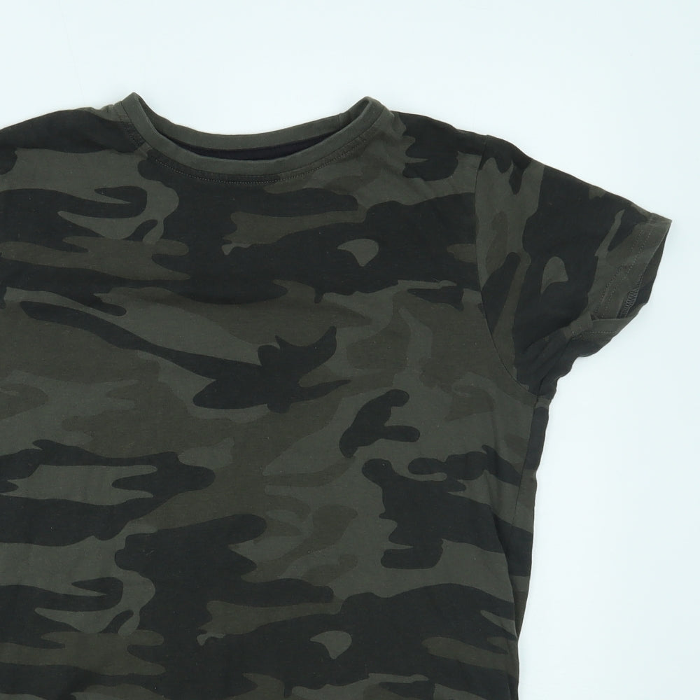 Primark Boys Green Camouflage  Basic T-Shirt Size 12-13 Years