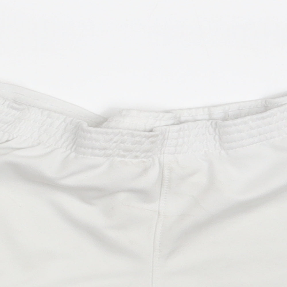 Nike Girls White   Sweat Shorts Size 4-5 Years