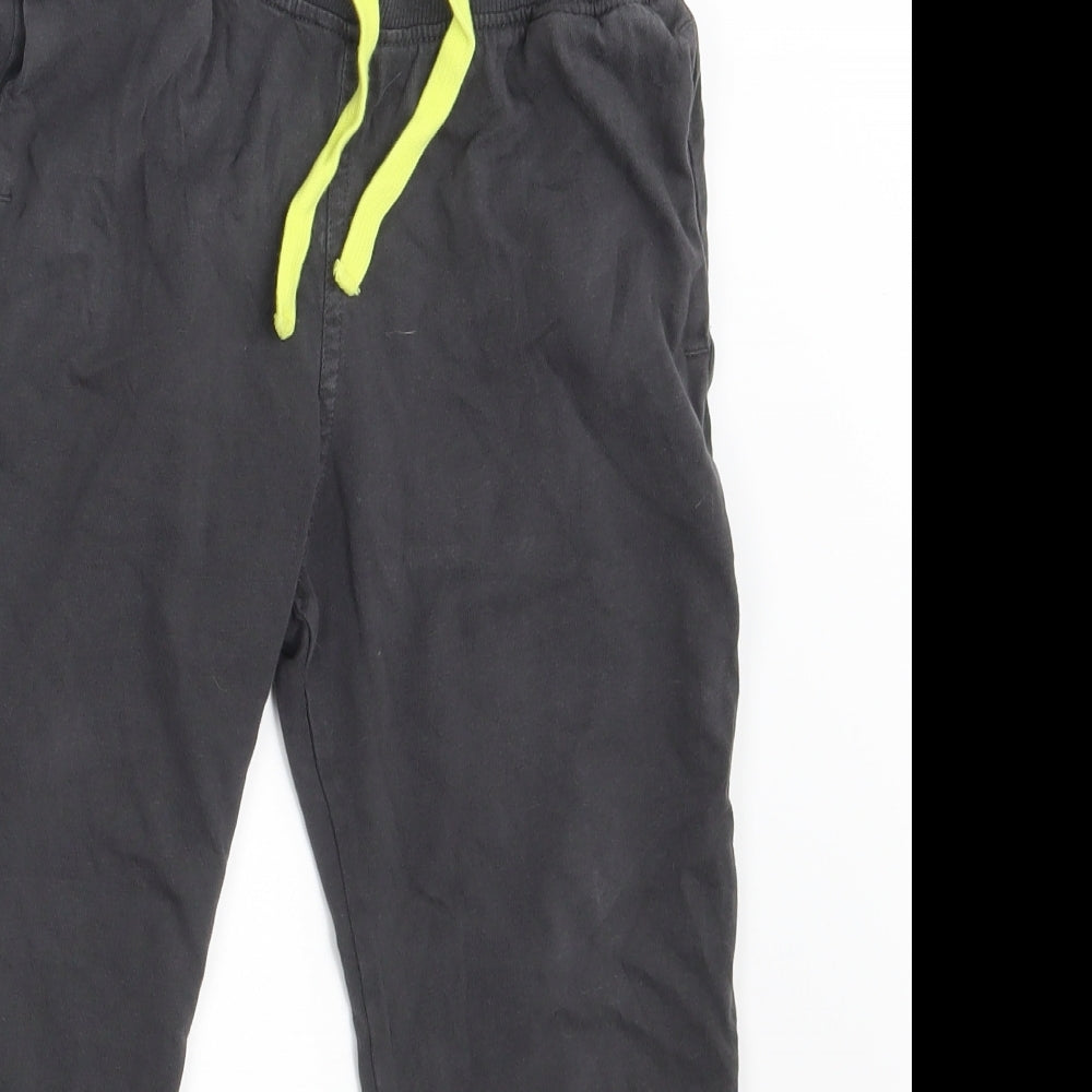 H&M Boys Grey   Jogger Trousers Size 6-7 Years