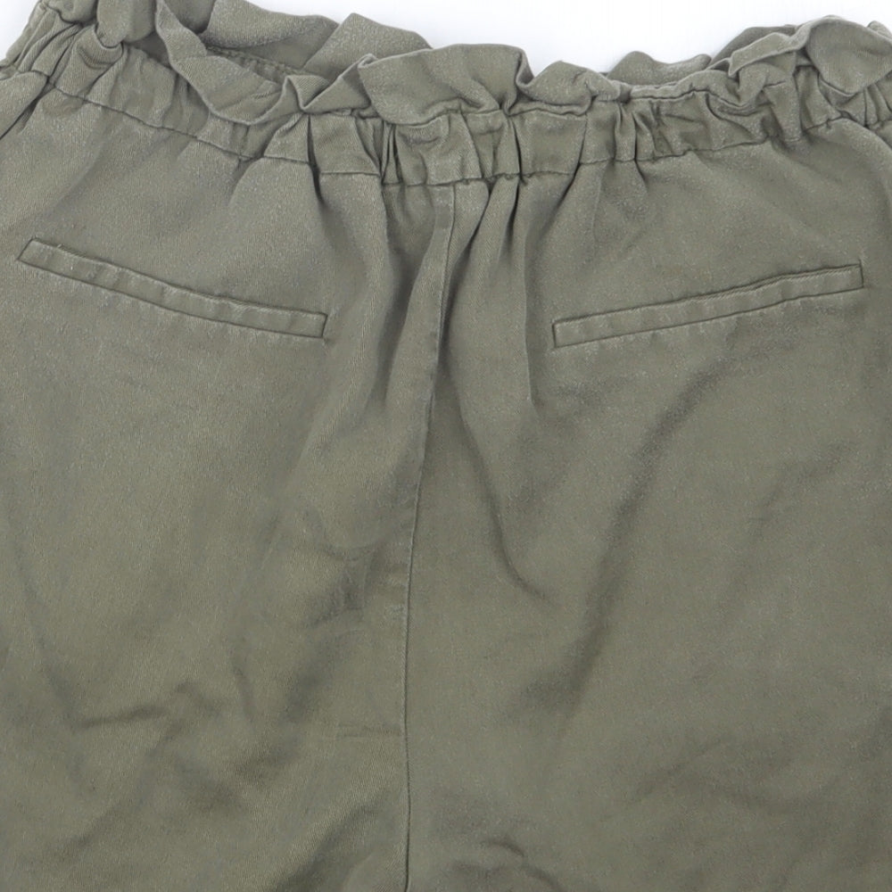 Concept Womens Green   Boyfriend Shorts Size 10