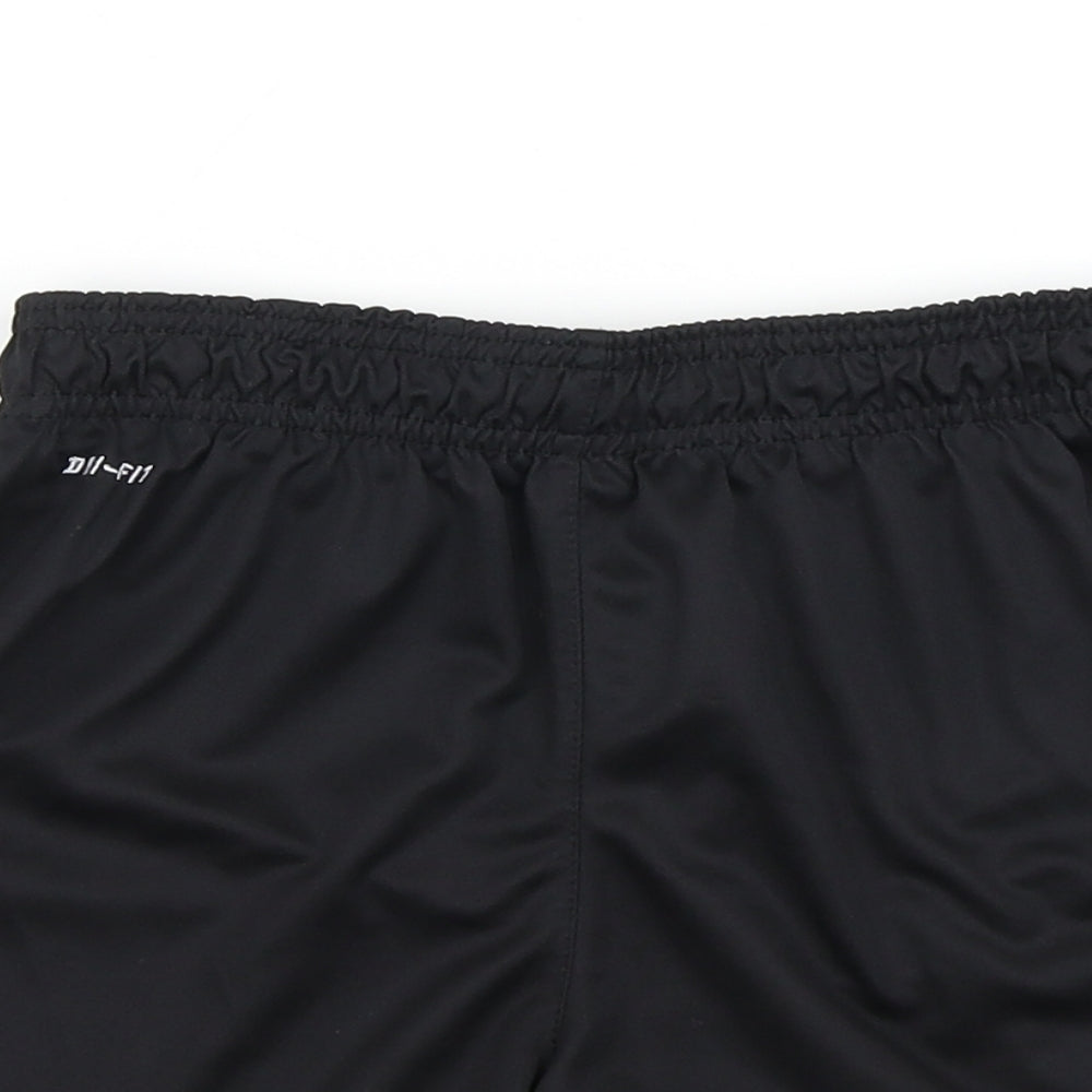 Nike Boys Black   Sweat Shorts Size 10-11 Years