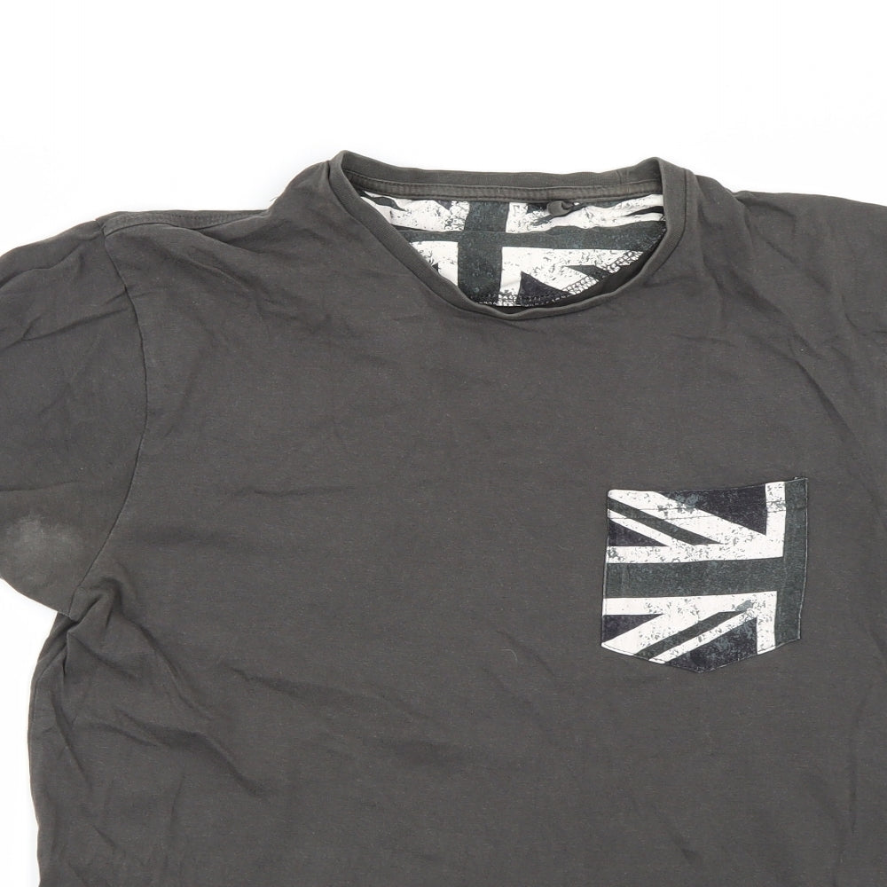 Cedar Wood State Mens Grey    T-Shirt Size M