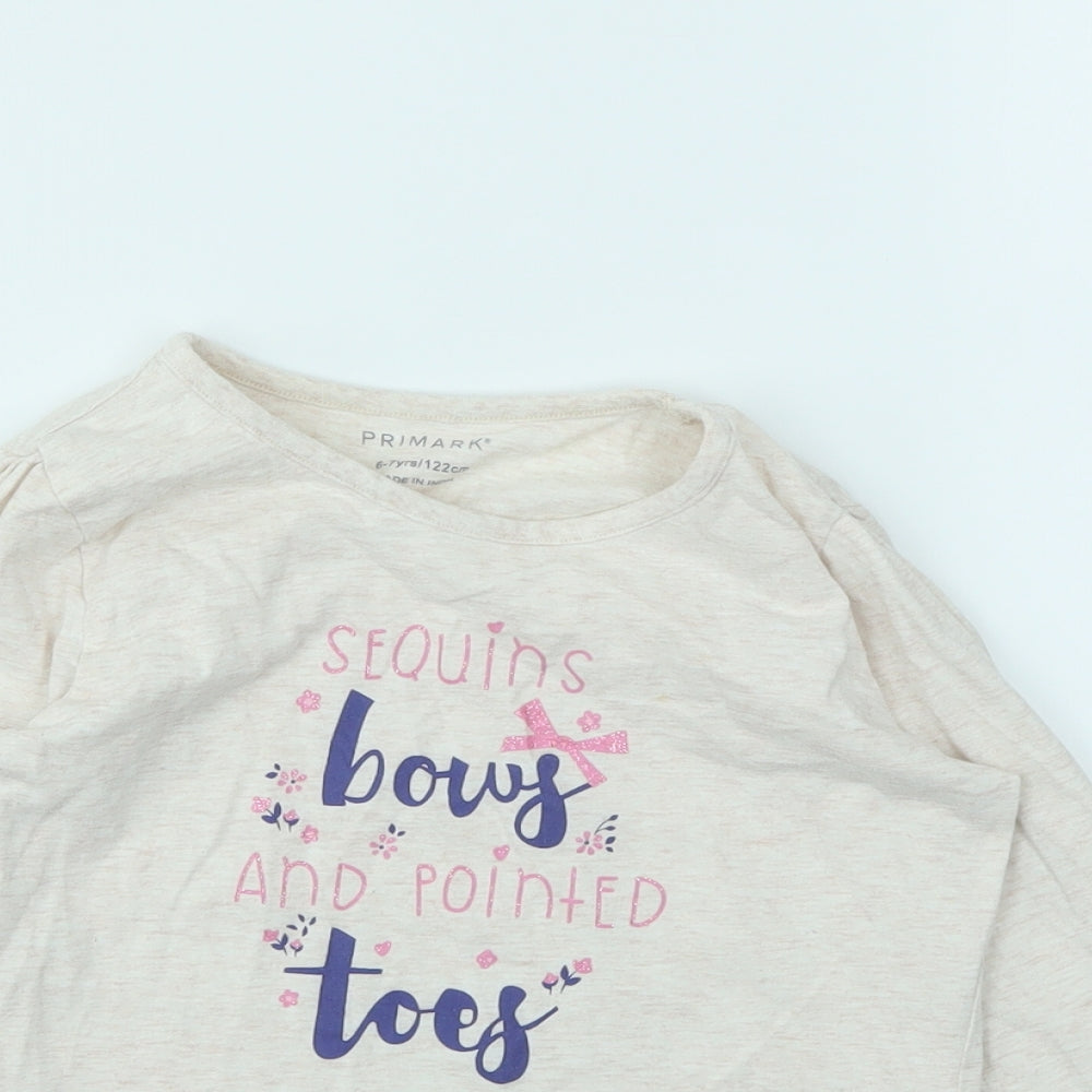 YD Girls Ivory   Basic T-Shirt Size 6-7 Years