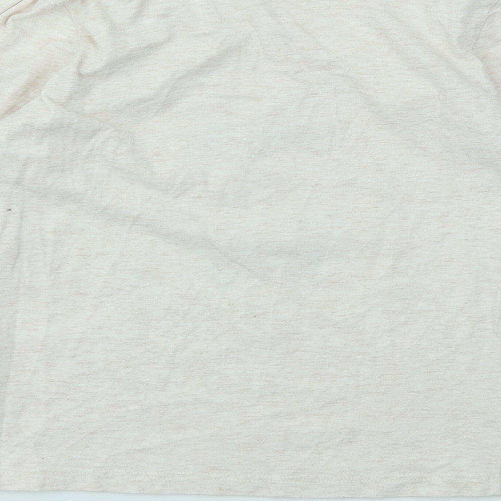 YD Girls Ivory   Basic T-Shirt Size 6-7 Years