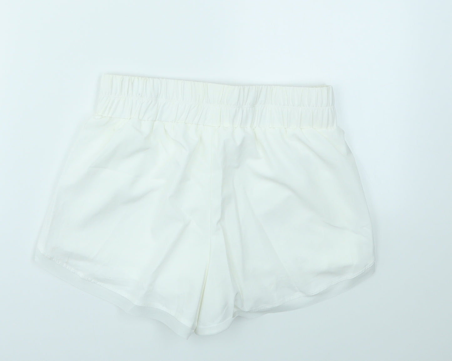 Preworn Womens White   Cut-Off Shorts Size M - stretch waistband