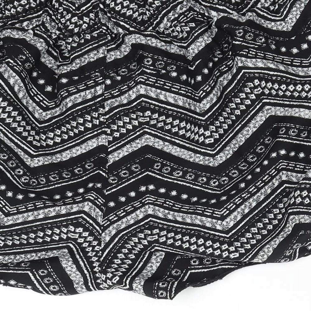 Primark Womens Black Geometric  Hot Pants Shorts Size 18