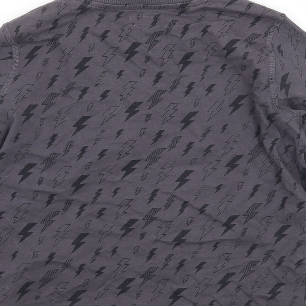 F&F Boys Grey Geometric  Basic T-Shirt Size 5-6 Years