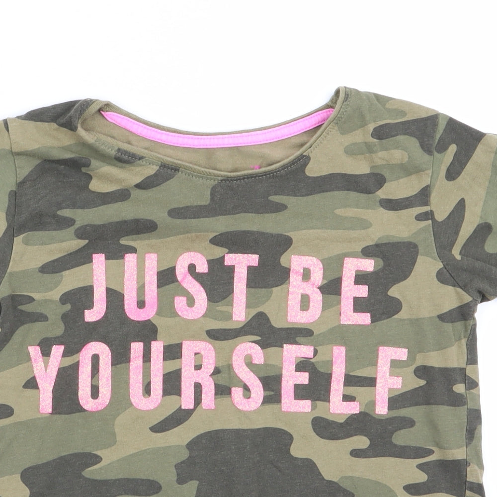 Primark Girls Green Camouflage  Basic T-Shirt Size 7-8 Years  - just be yourself