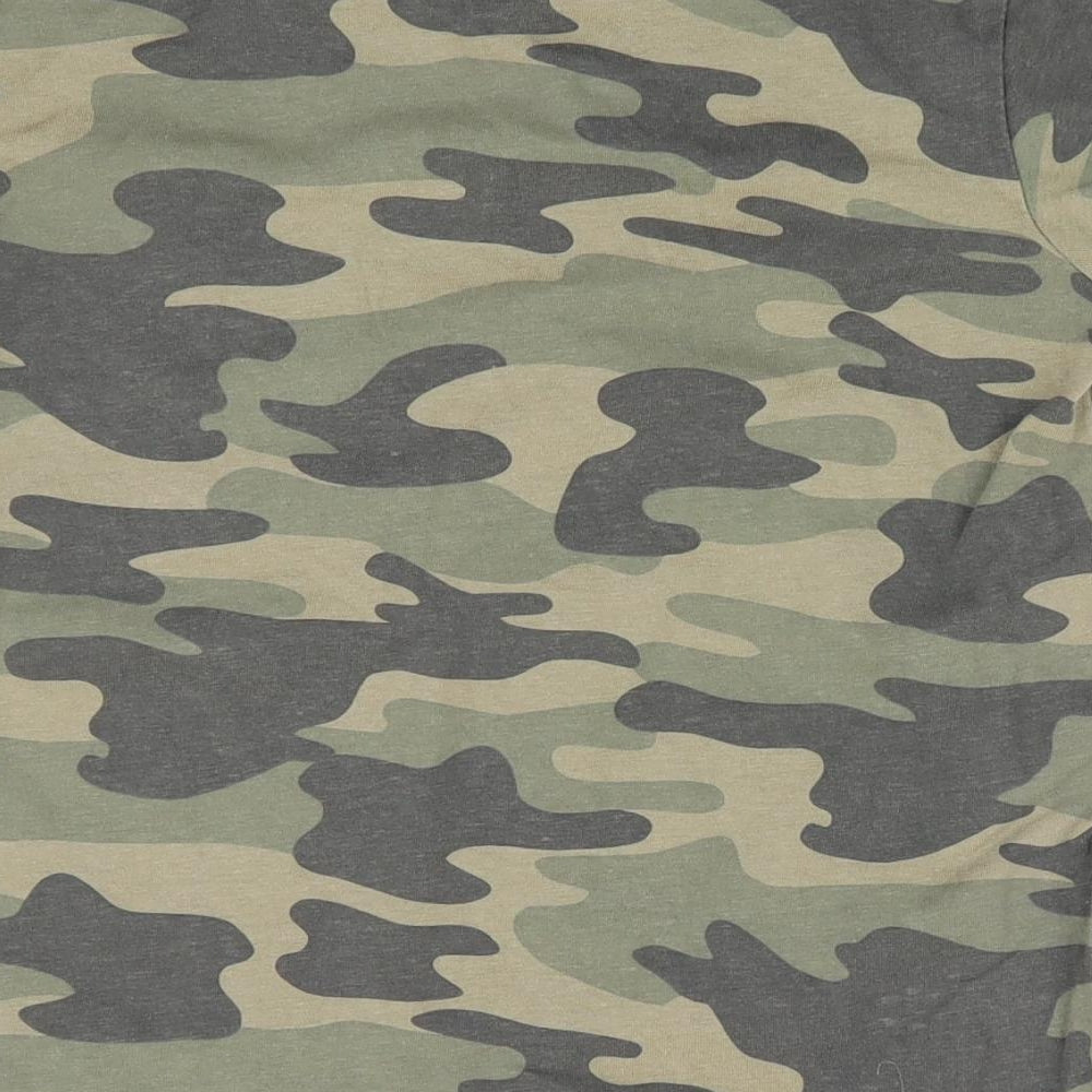Primark Girls Green Camouflage  Basic T-Shirt Size 7-8 Years  - just be yourself