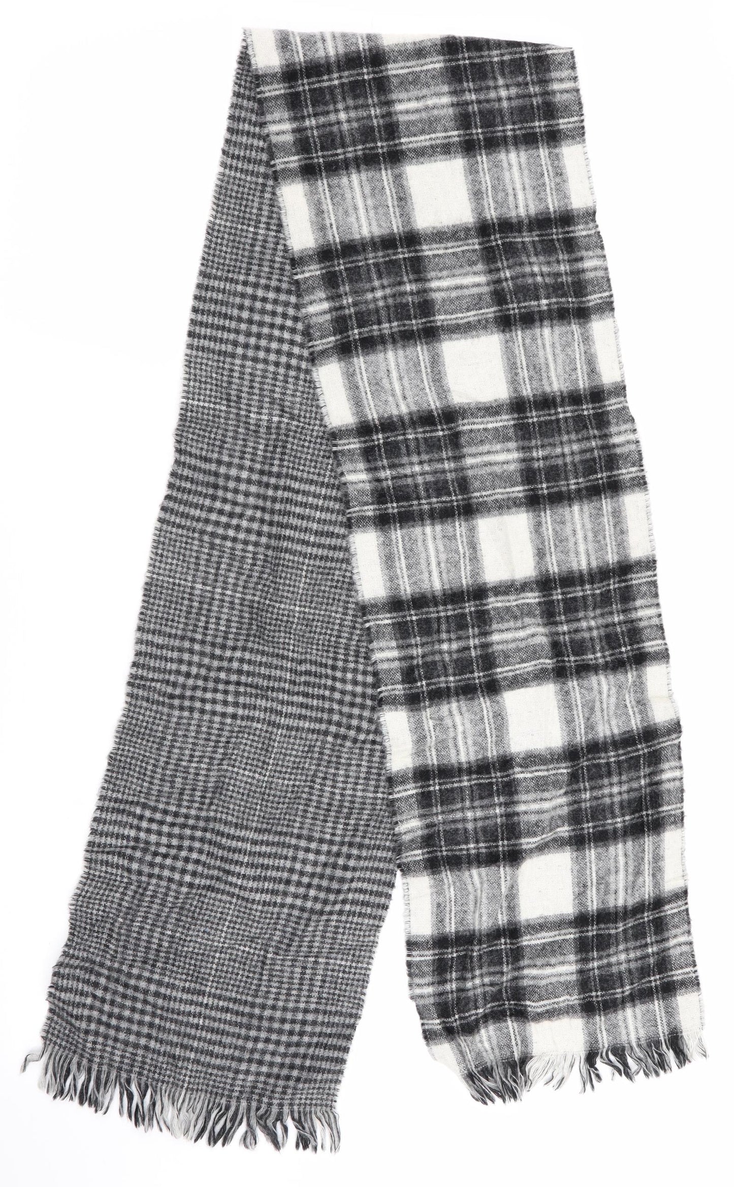 Preworn Mens Black Plaids & Checks  Scarf  One Size