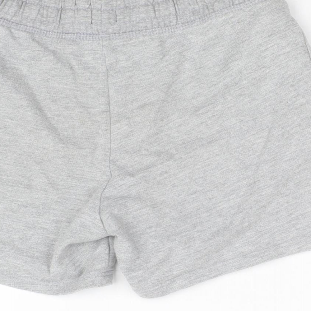 River Island Boys Grey   Sweat Shorts Size 7-8 Years