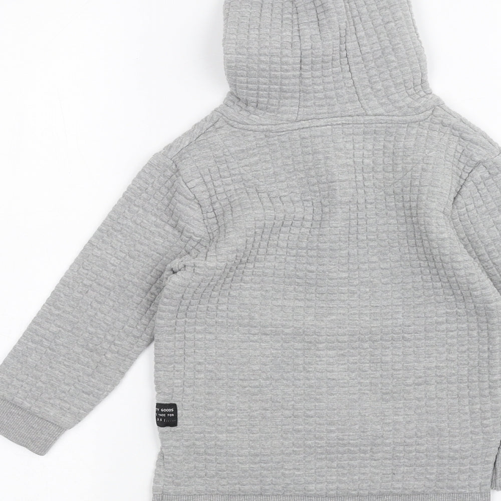 Primark Boys Grey   Pullover Hoodie Size 4-5 Years