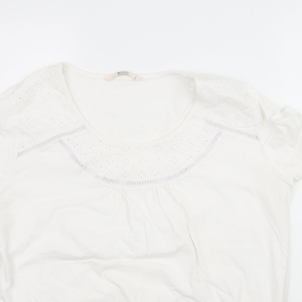 TU Womens White   Basic T-Shirt Size 12