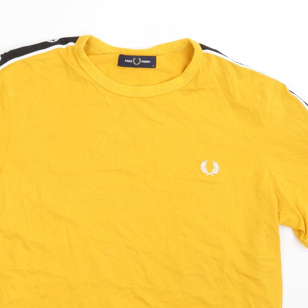 Fred Perry Mens Yellow    T-Shirt Size M