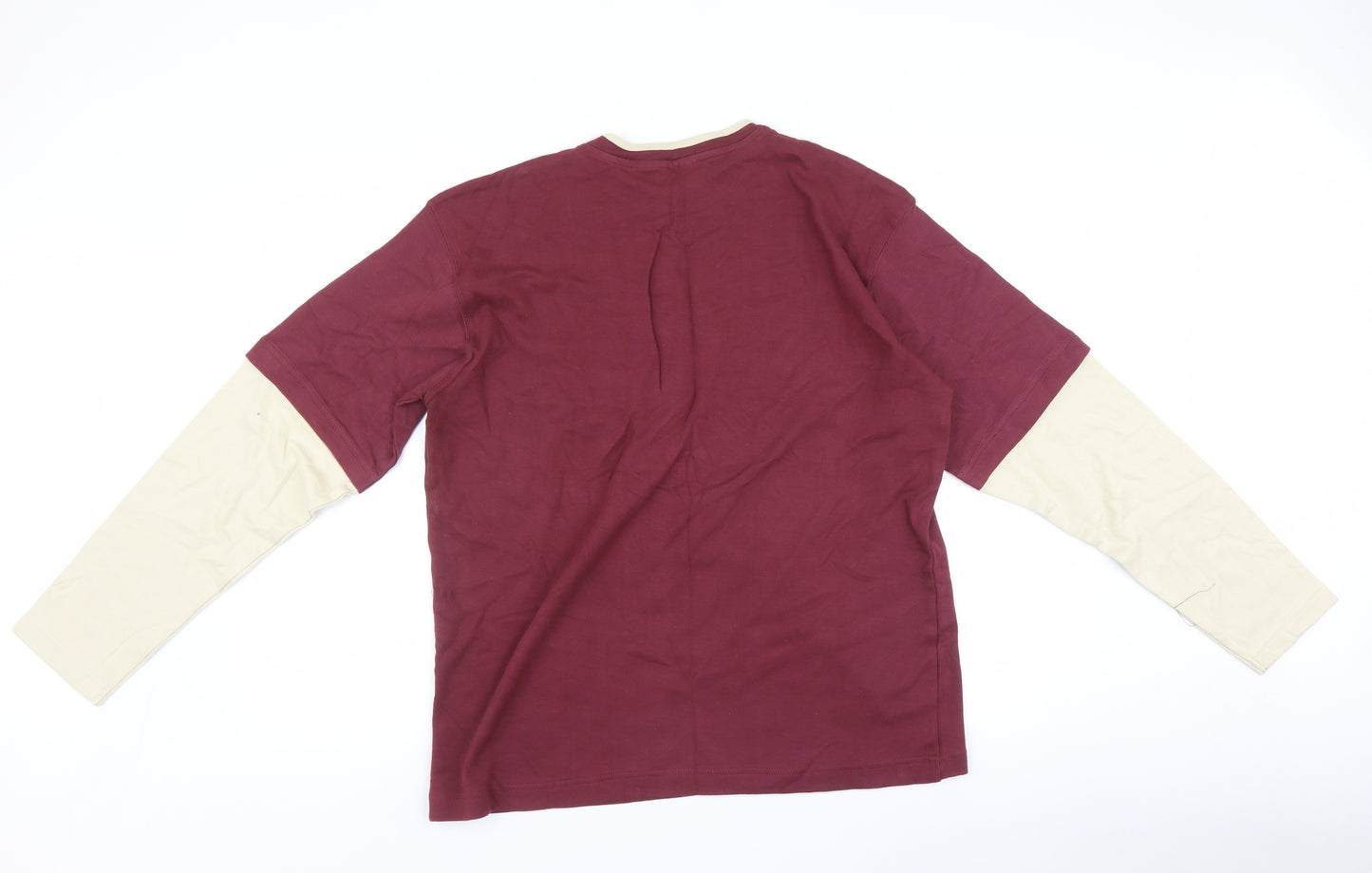 Avenue Mens Red    T-Shirt Size M