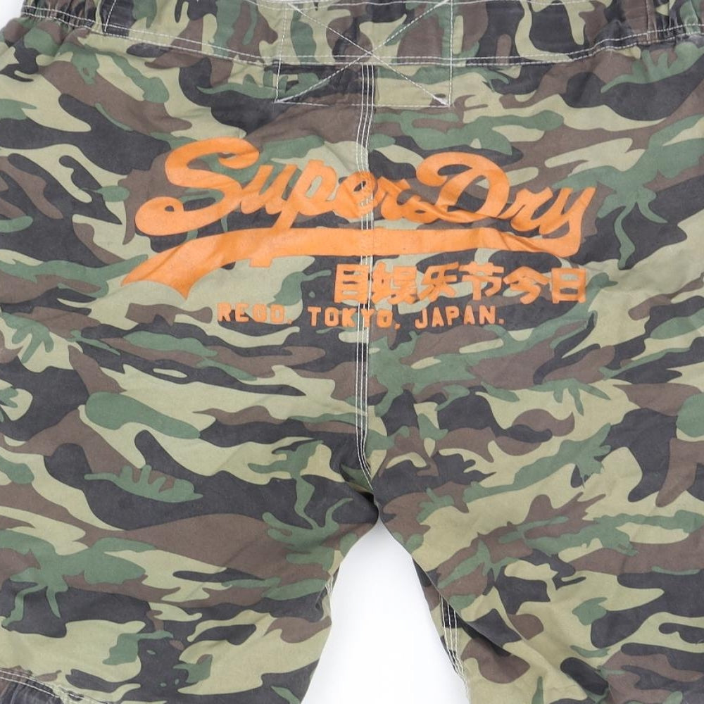Superdry Mens Green Camouflage  Cargo Shorts Size XL