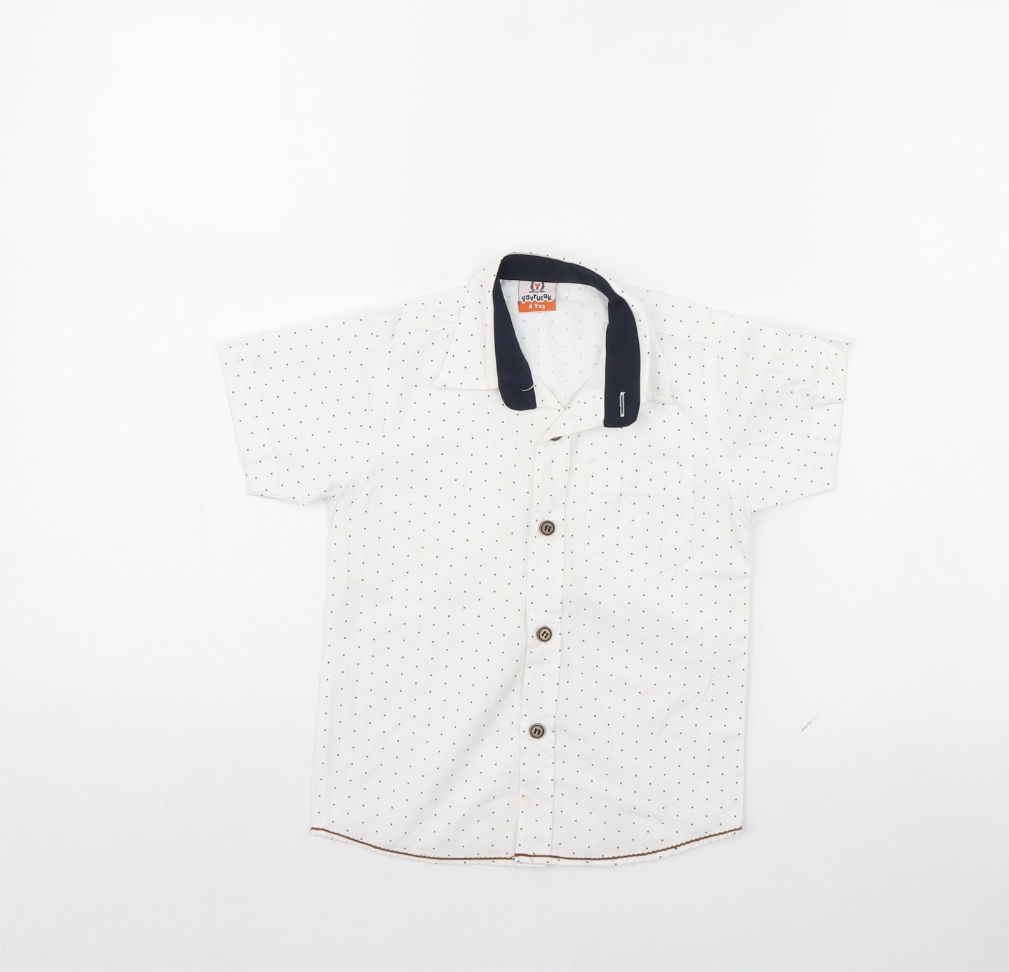 Preworn Boys White Polka Dot  Basic Button-Up Size 4 Years