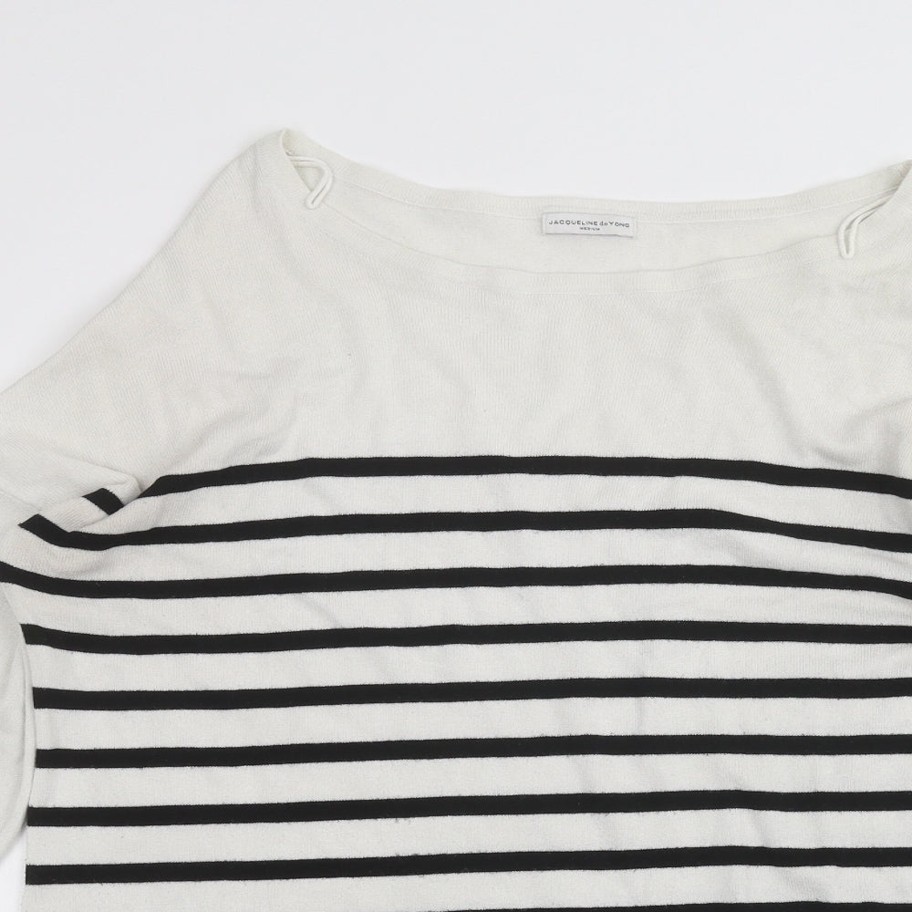Jaqueline de Yong Womens White Striped  Basic T-Shirt Size M