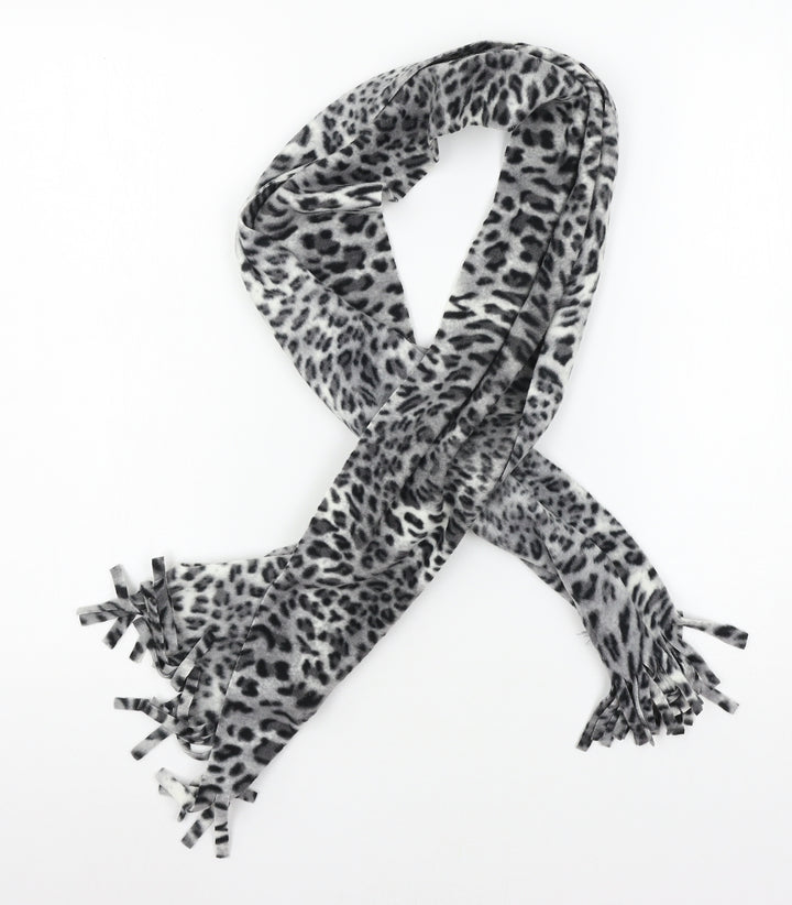 Preworn Womens Green Animal Print Fleece  Scarf