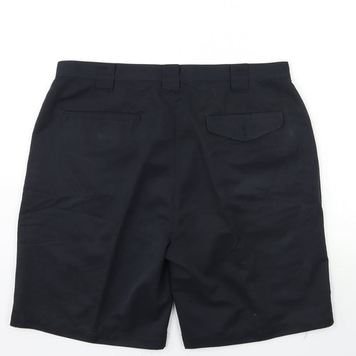 Nike  Mens Black   Chino Shorts Size 38 in