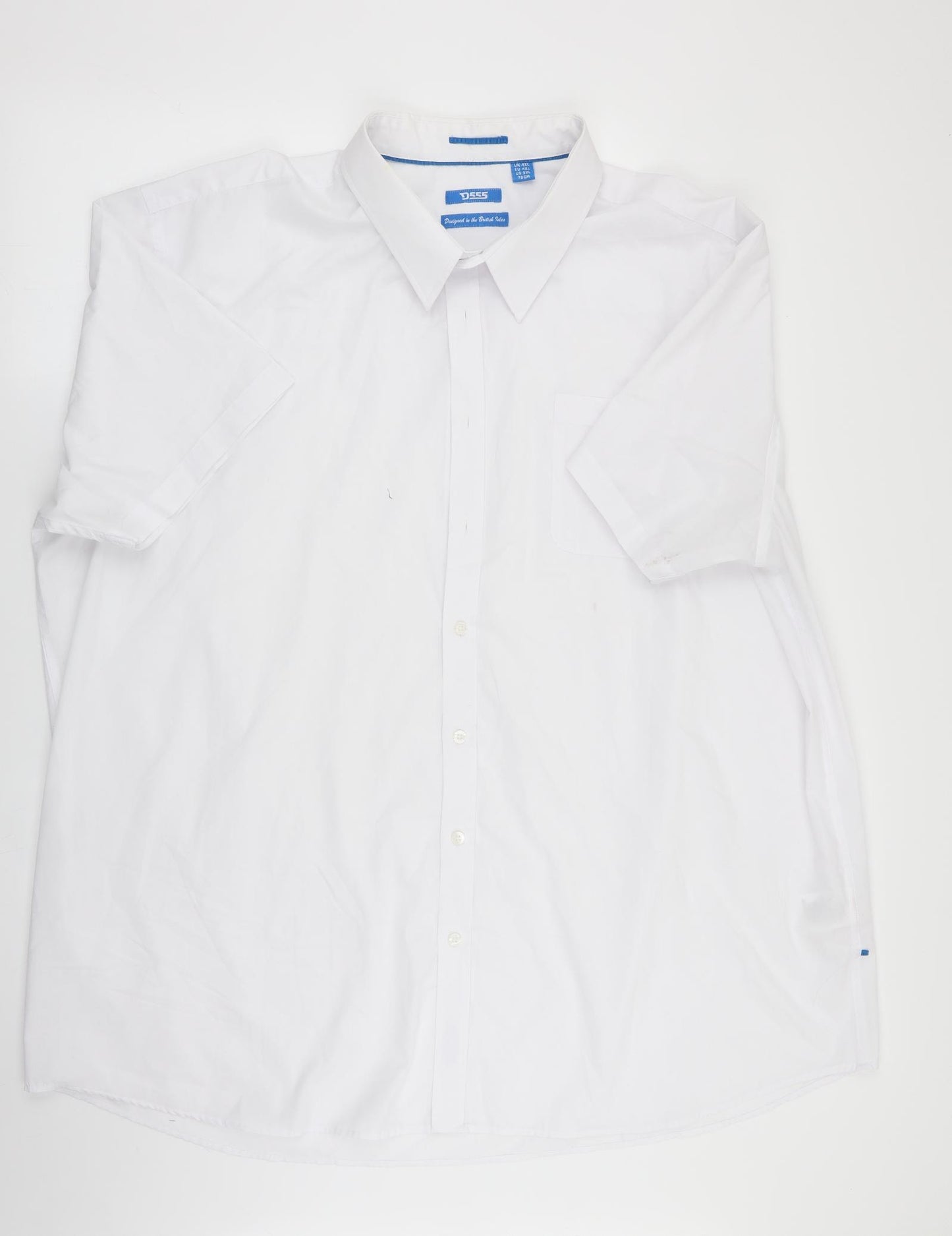 D555 Mens White    Button-Up Size 4XL