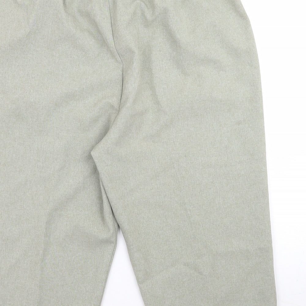 Classic Womens Green   Chino Shorts Size 14