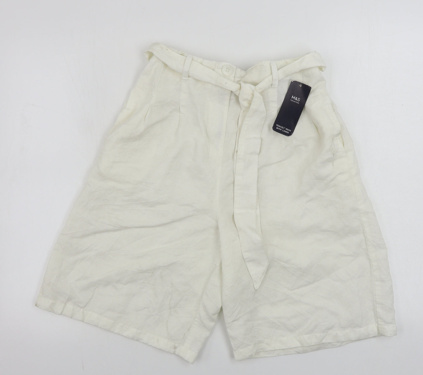 Marks and Spencer  Womens Ivory   Chino Shorts Size 8