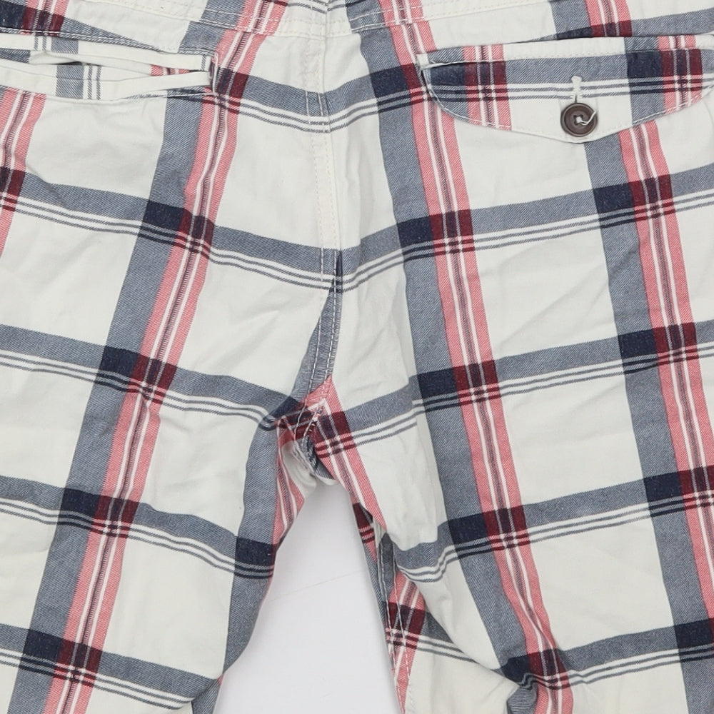 SoulCal&Co Mens White Check  Bermuda Shorts Size 34 - Red and Blue