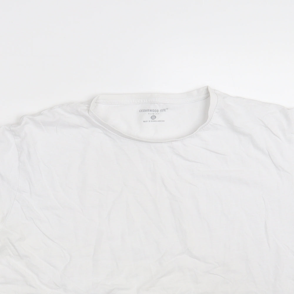 Cedar Wood State Mens White    T-Shirt Size 2XL