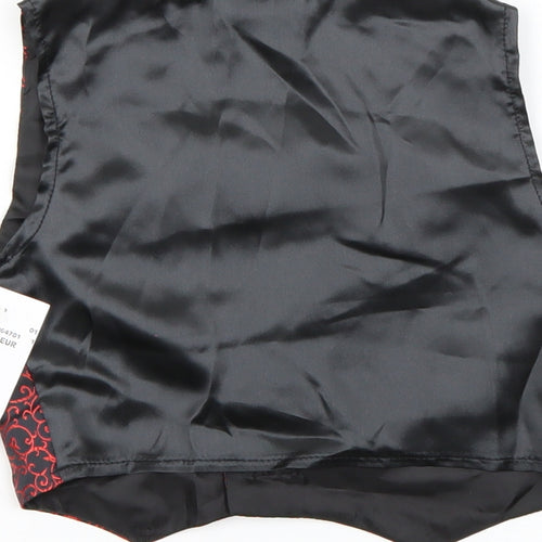 Preworn Boys Red Paisley  Basic Casual Size 4-5 Years