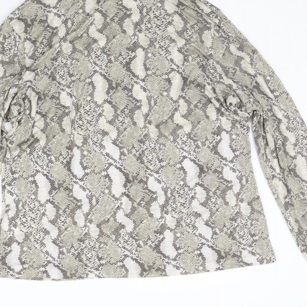 H&M Womens Beige Animal Print  Basic T-Shirt Size XL