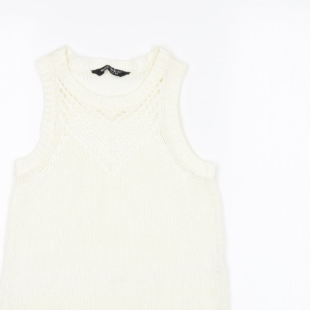 Select Womens White   Basic Tank Size 6