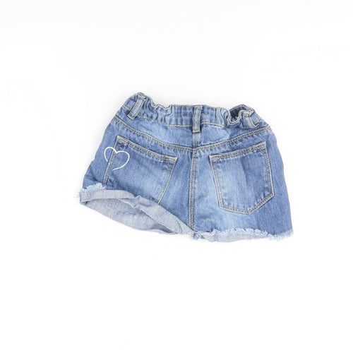 Preworn Girls Blue  Denim Cut-Off Shorts Size 7 Years