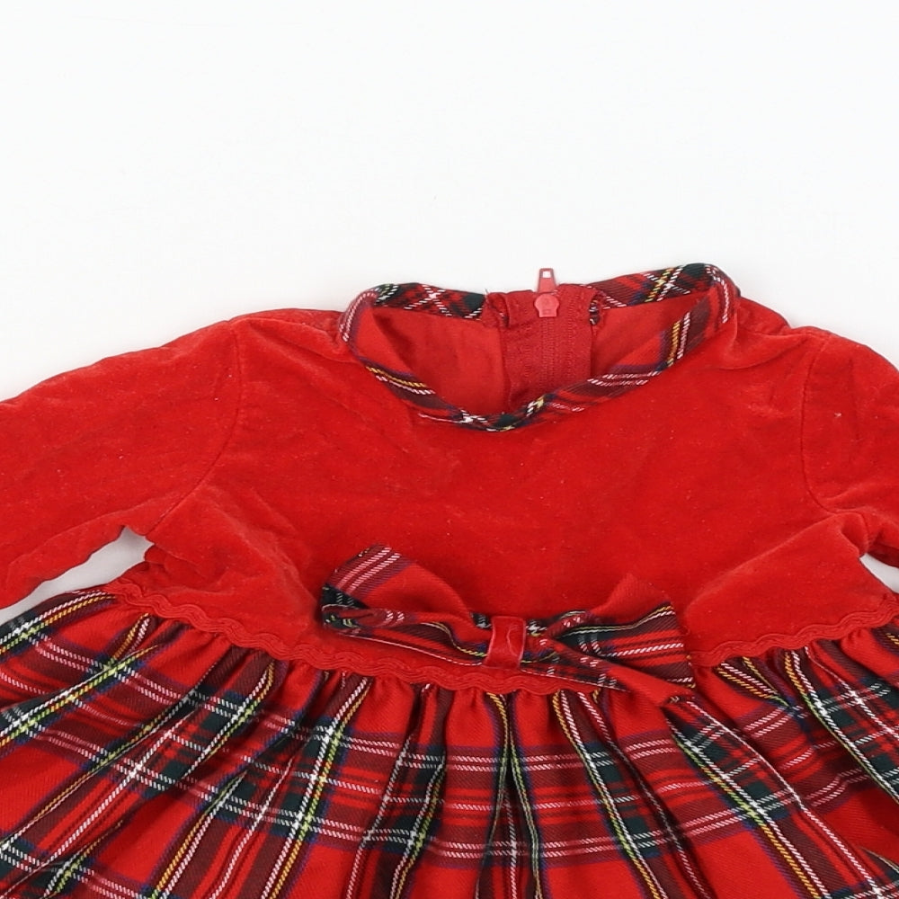 Preworn Girls Red Plaid Jersey Skater Dress  Size 9-12 Months