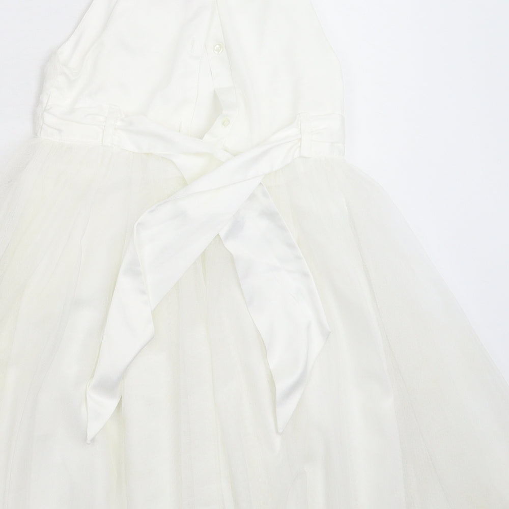 Young Dimension Girls White   Fit & Flare  Size 6-7 Years