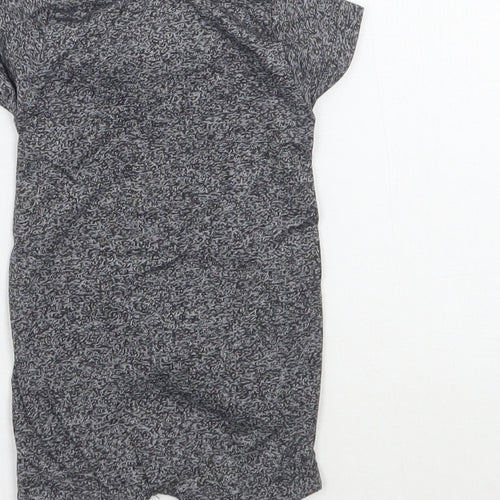 Primark Baby Grey   Babygrow One-Piece Size Newborn