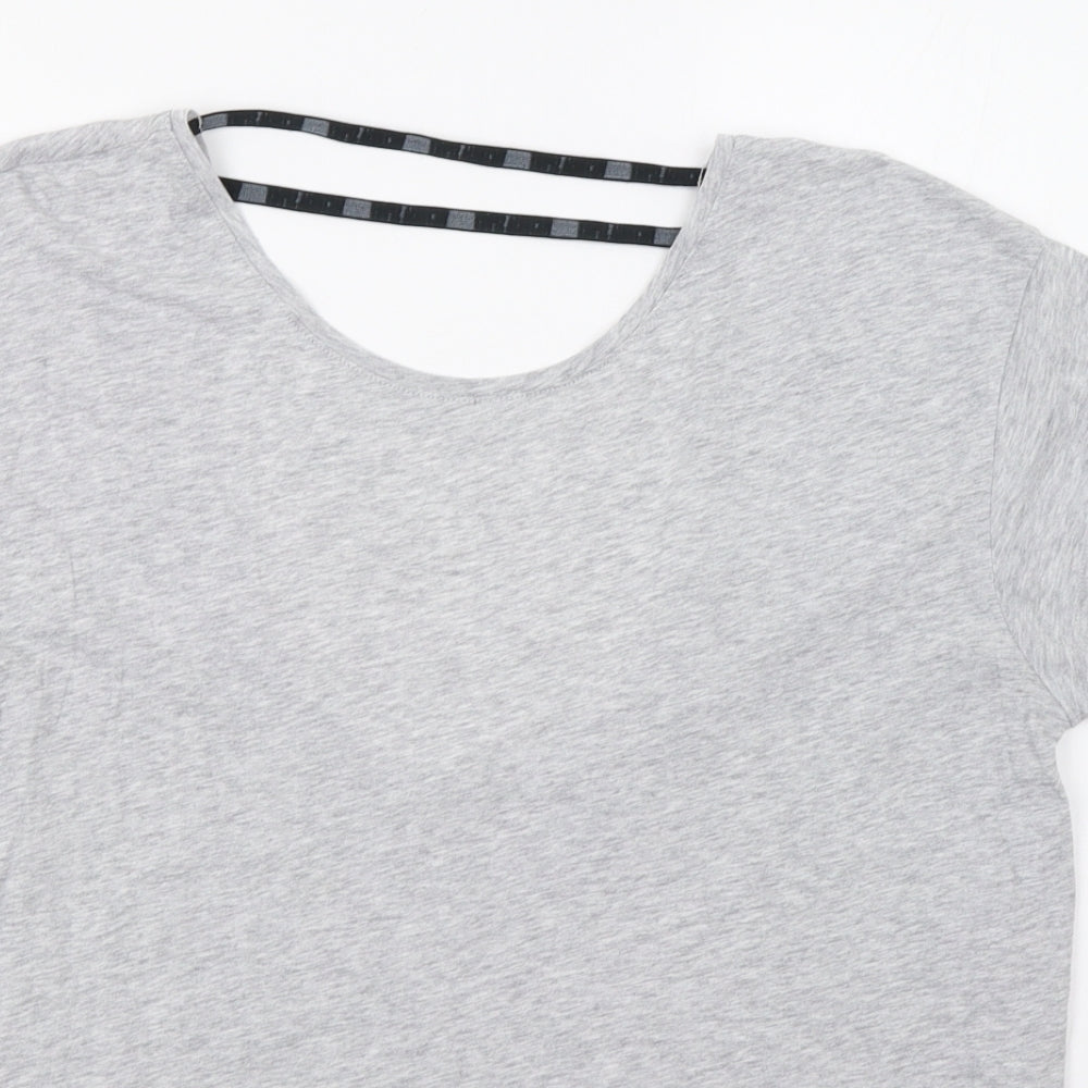 Victoria Sport Womens Grey   Basic T-Shirt Size L