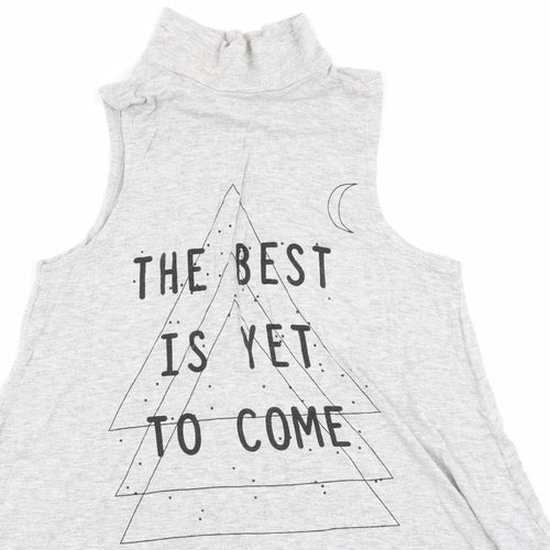 Messy Bun Just Chillin Womens Grey   Basic T-Shirt Size S  - The best is yet to come