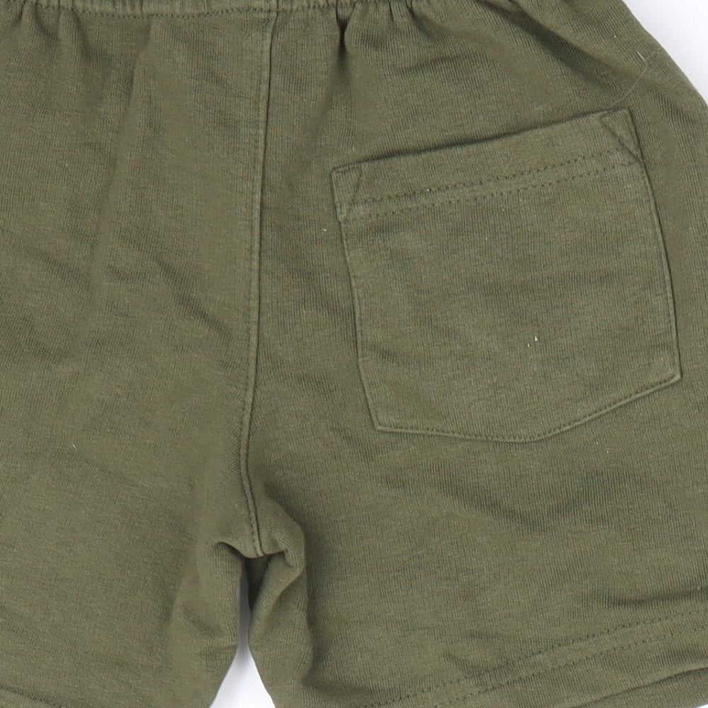 George Boys Green   Sweat Shorts Size 4-5 Years