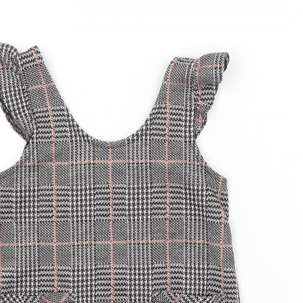 JEFF&CO Girls Multicoloured Check  Pinafore/Dungaree Dress  Size 18-24 Months