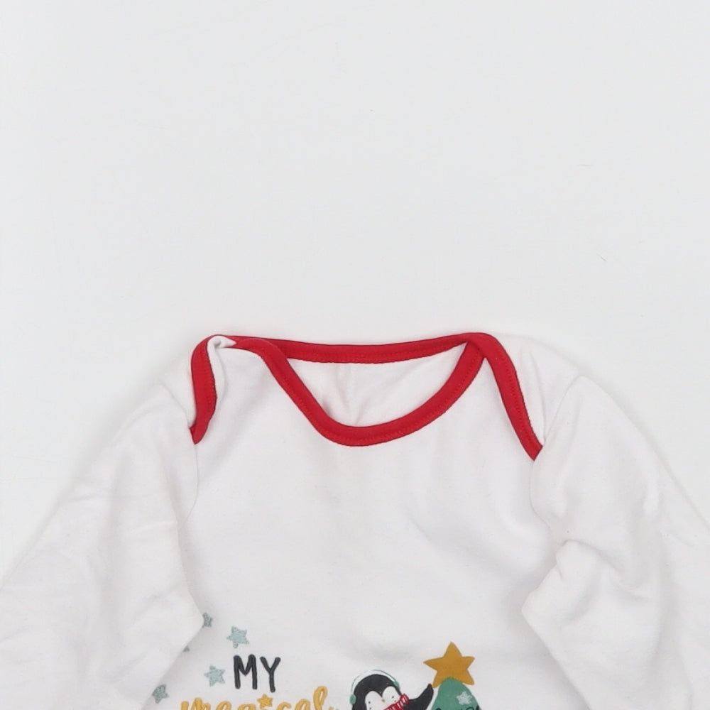 Nutmeg Baby White   Basic T-Shirt Size 18-24 Months  - My Magical Christmas