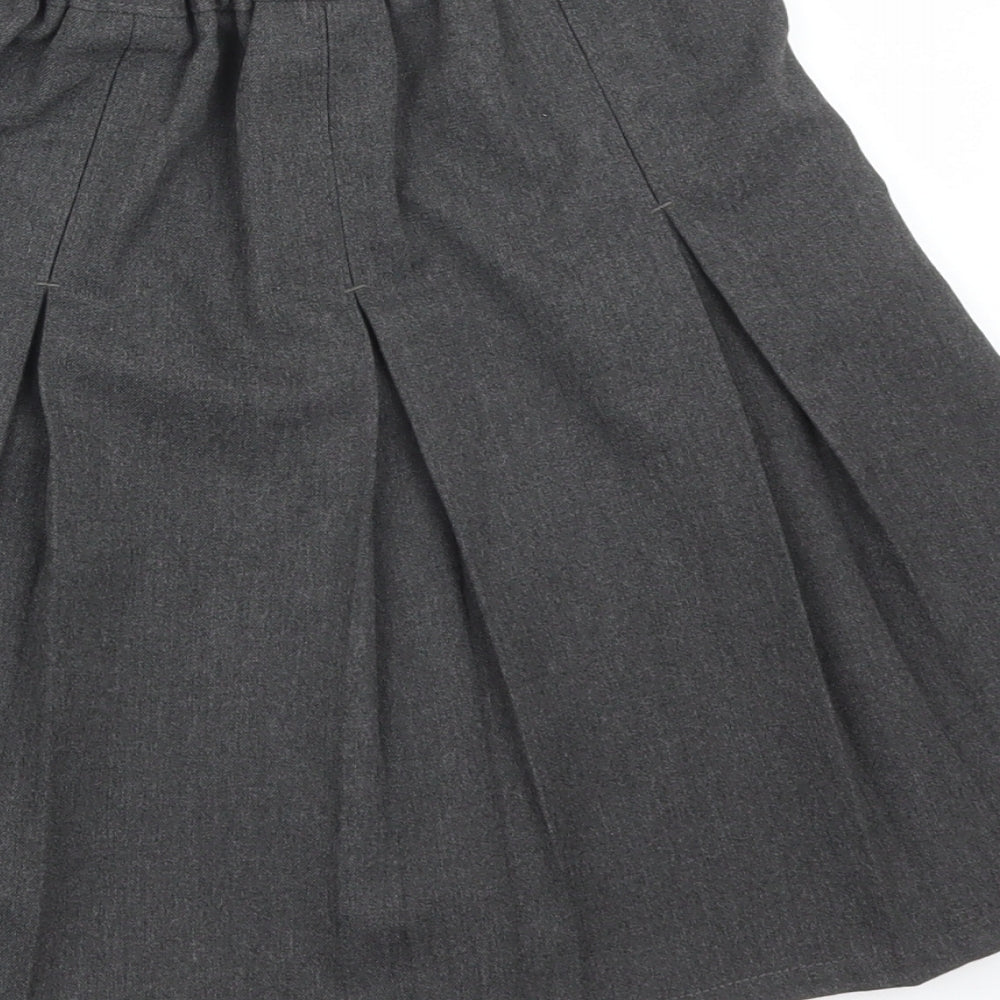 M&S Girls Grey   Pleated Skirt Size 9-10 Years