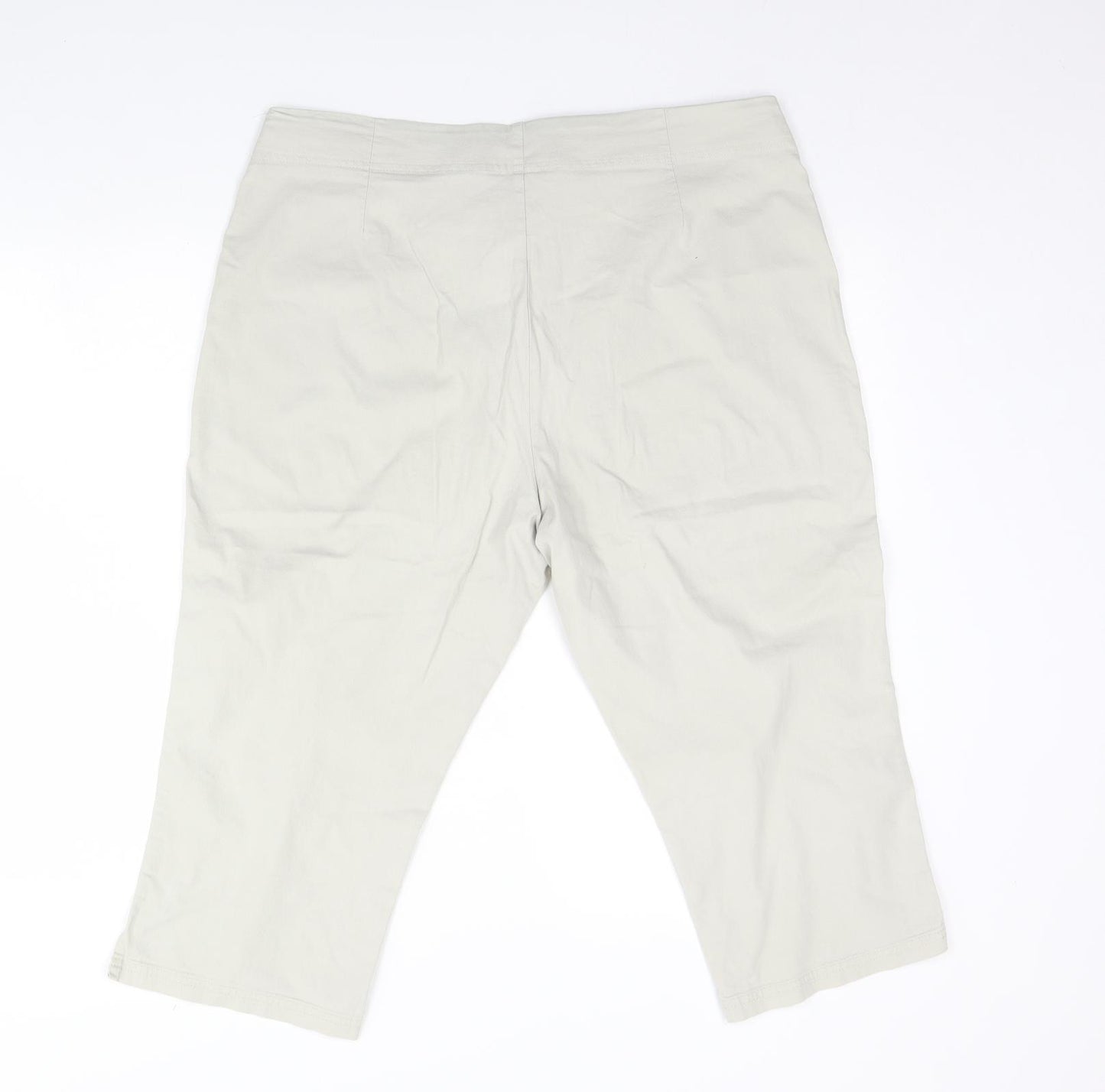 M&S Womens Ivory   Chino Shorts Size 20
