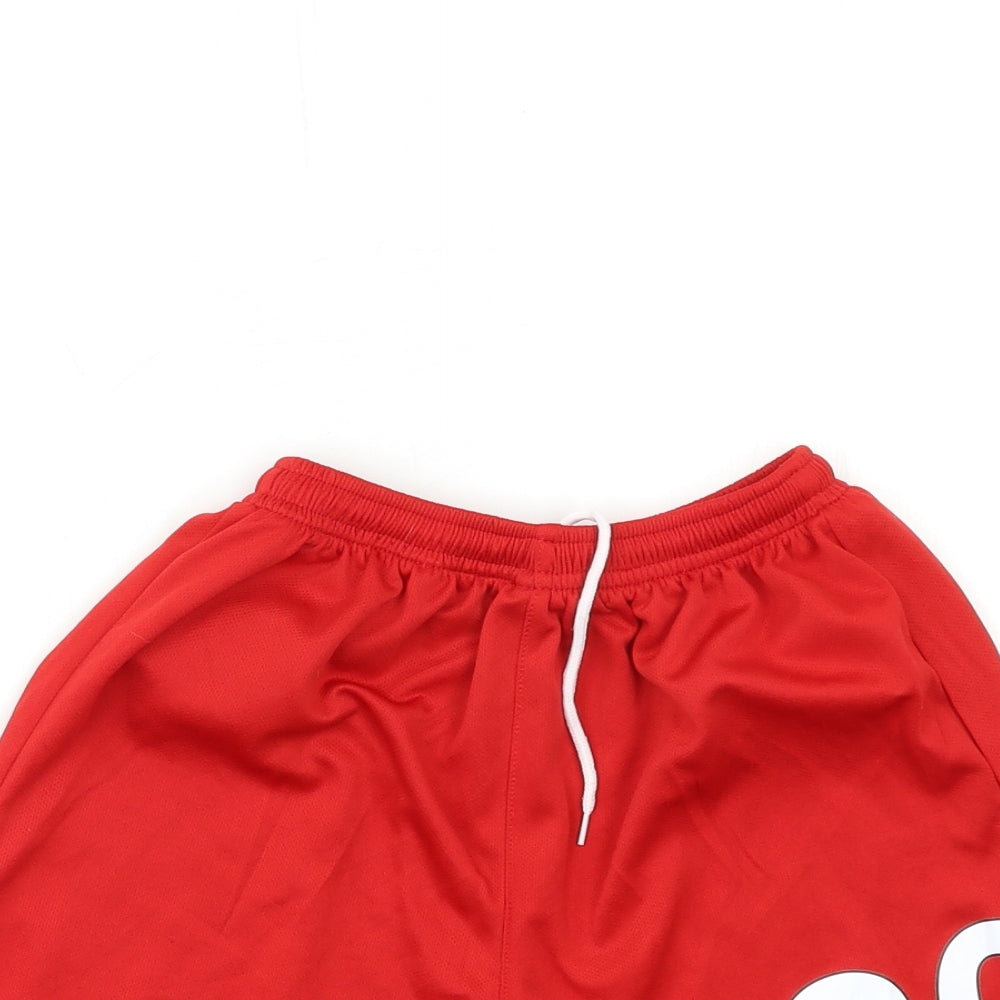 Liverpool FC Boys Red   Sweat Shorts Size 10 Years