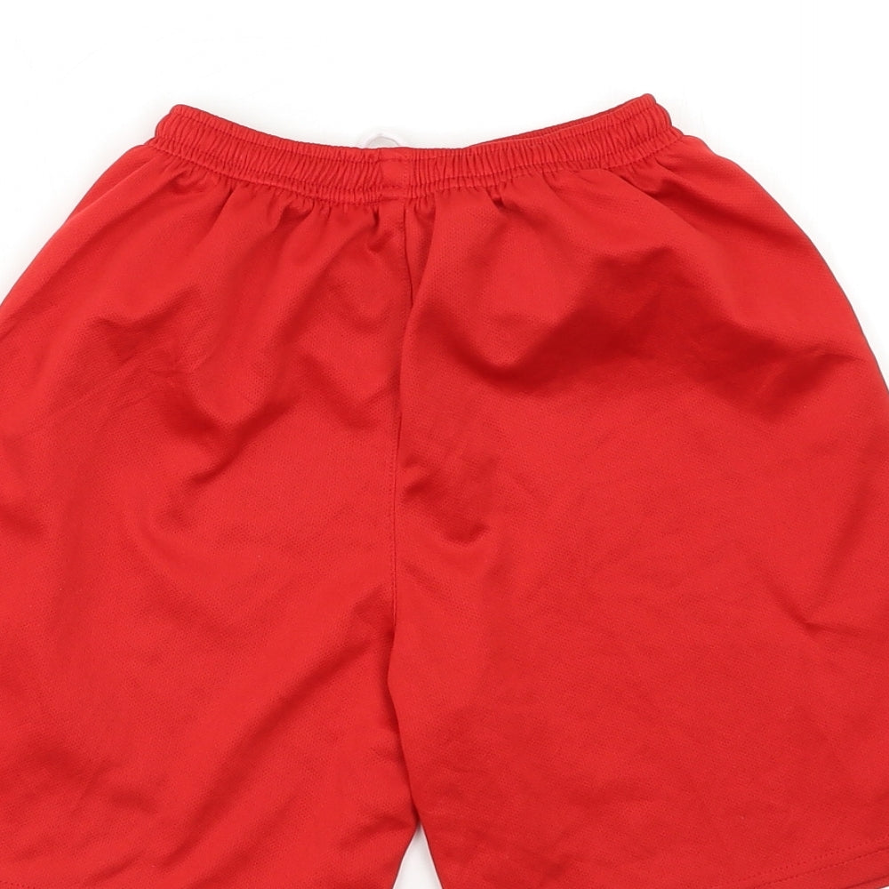 Liverpool FC Boys Red   Sweat Shorts Size 10 Years
