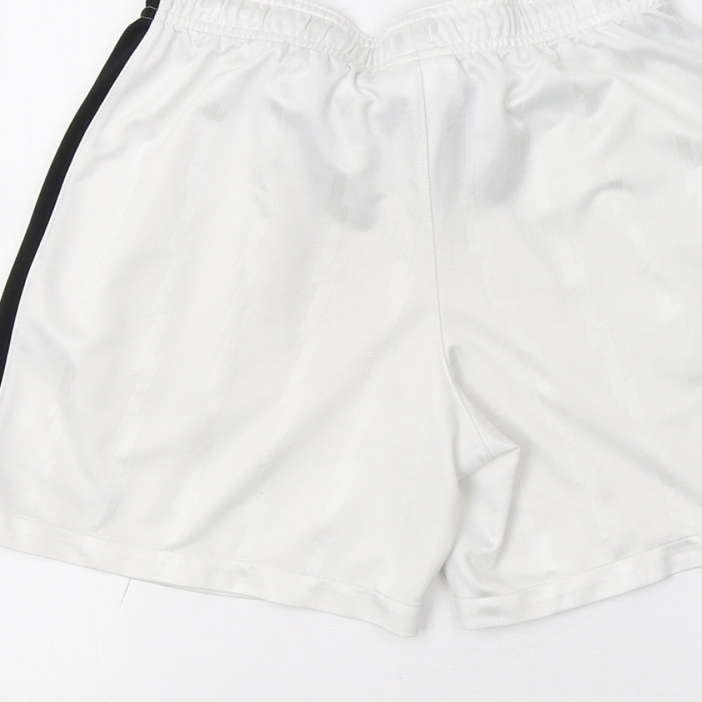 Nike Boys White   Sweat Shorts Size M