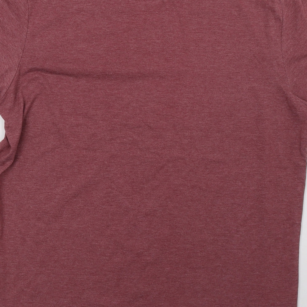 George Mens Red    T-Shirt Size L