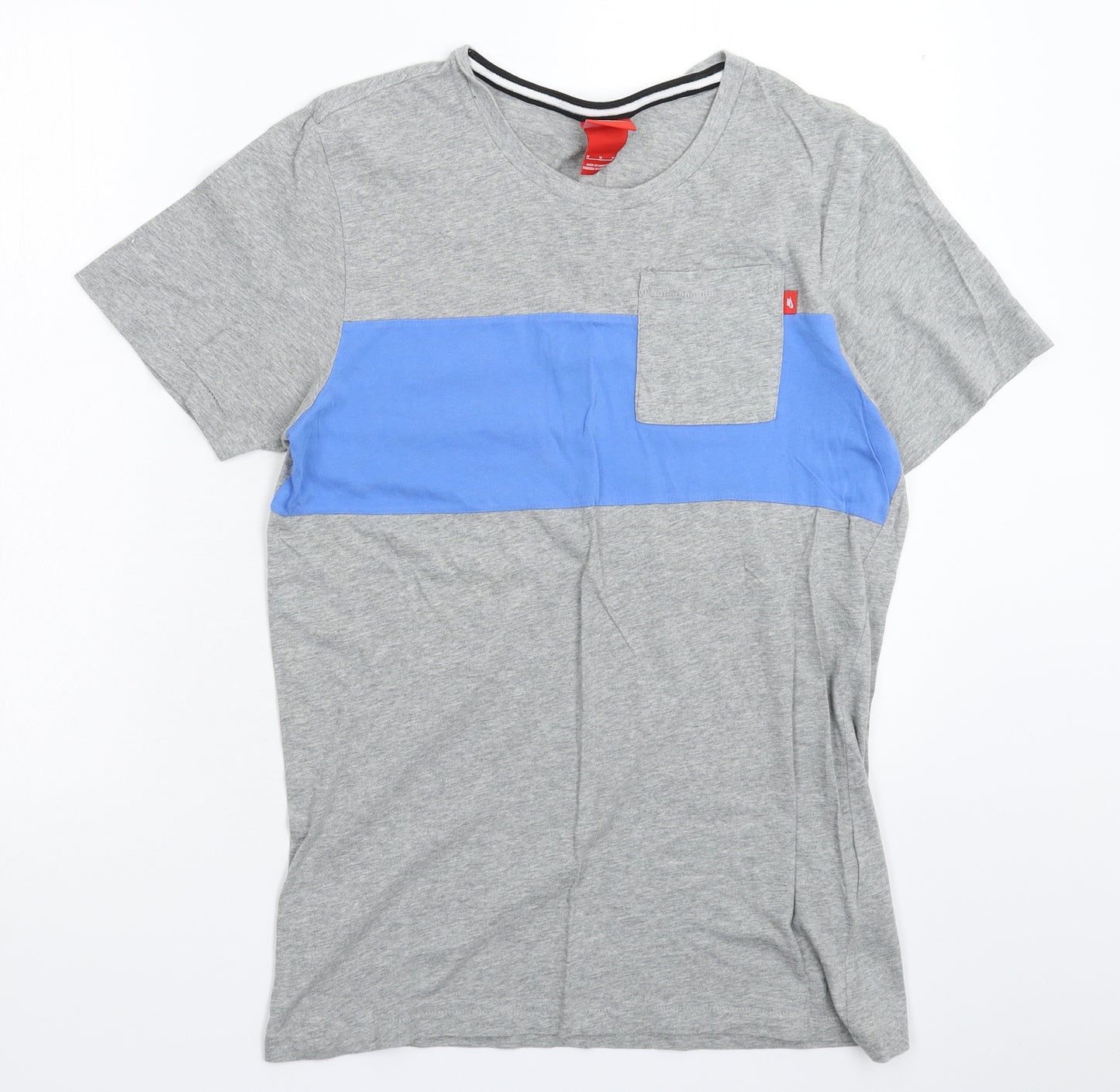Nike Mens Grey    T-Shirt Size M