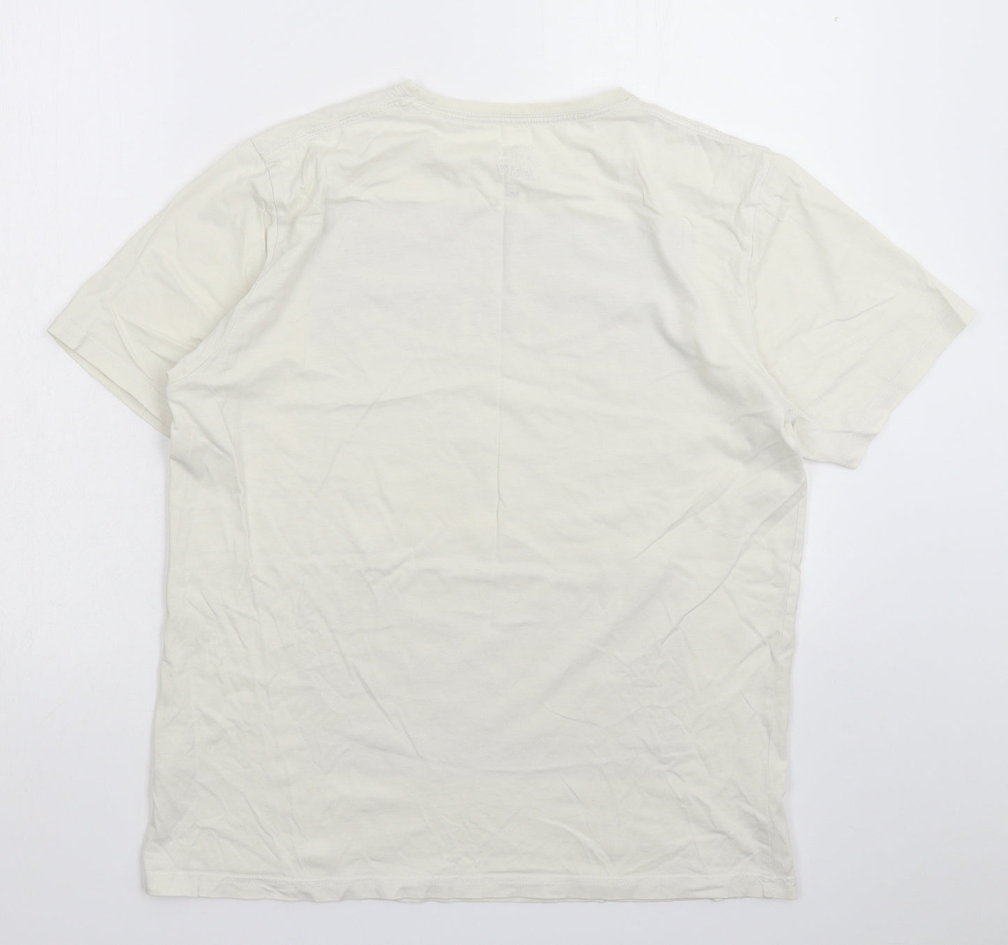 George Mens White    T-Shirt Size M